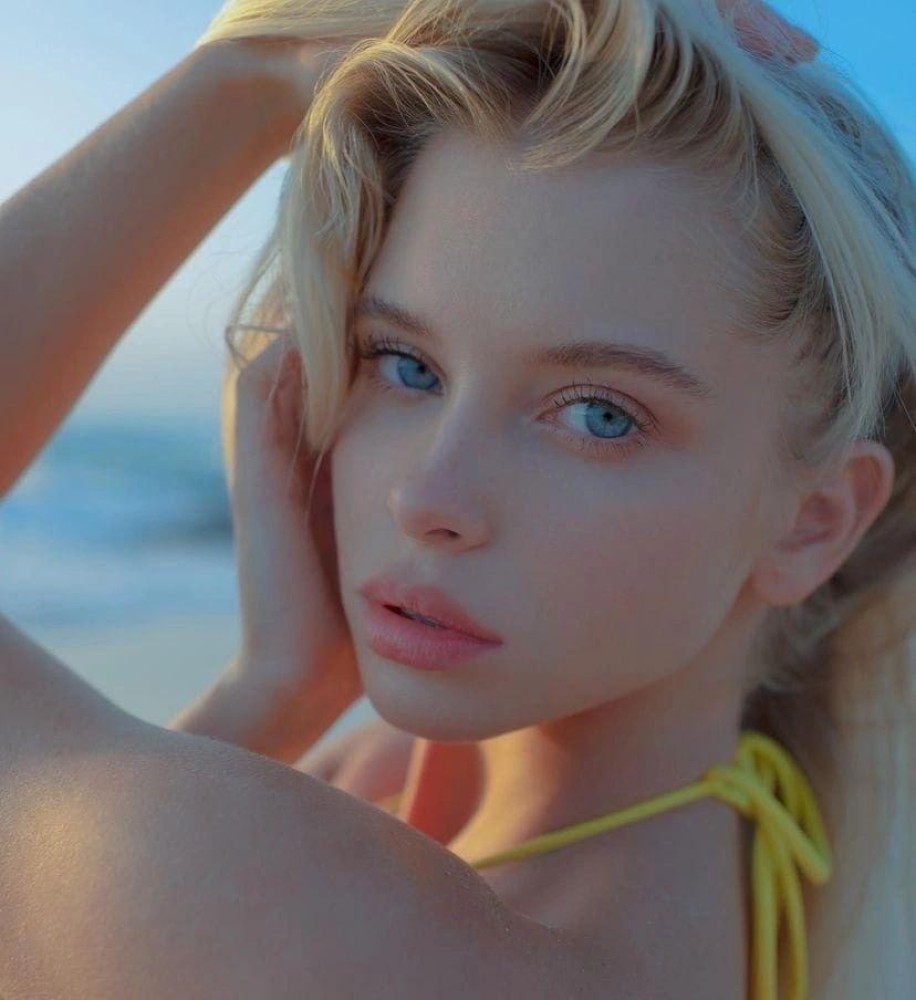 Индивидуалка Оксана фото № 2 в городе Ейск