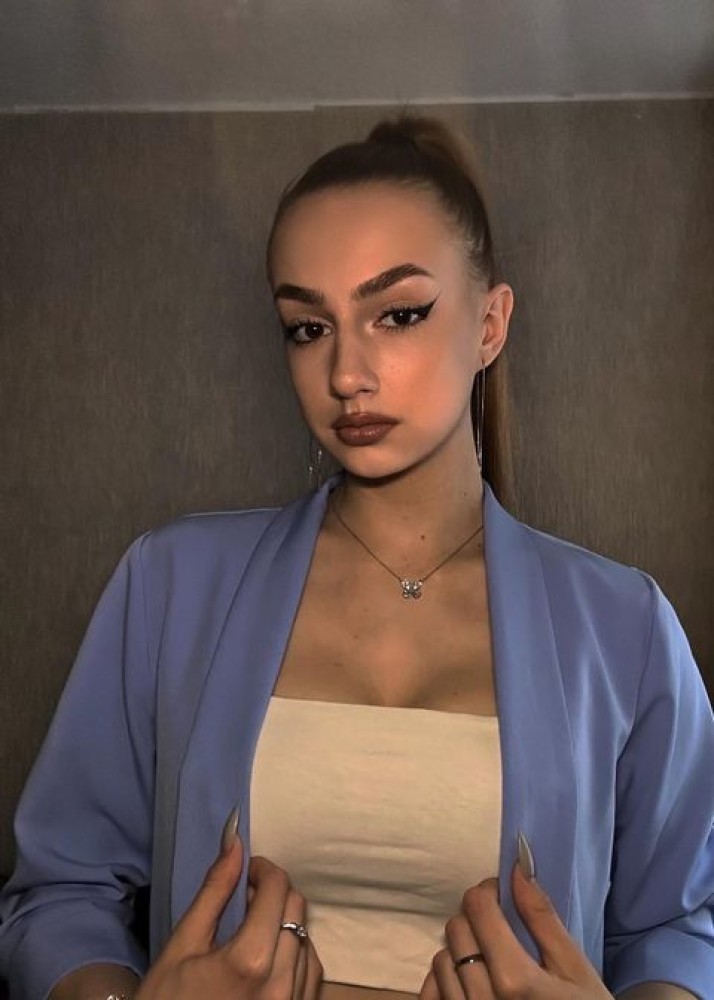 Индивидуалка Алёна фото № 2 в городе Ейск