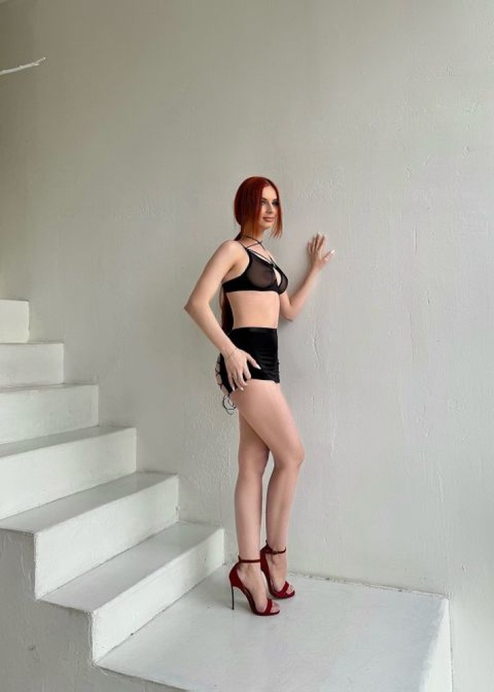 Индивидуалка Карина фото № 2 в городе Ейск